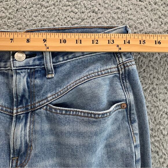 American Eagle Women's Ripped Mom Jean Distressed Jeans -  Size:  6 (Short) - Picture 8 of 15